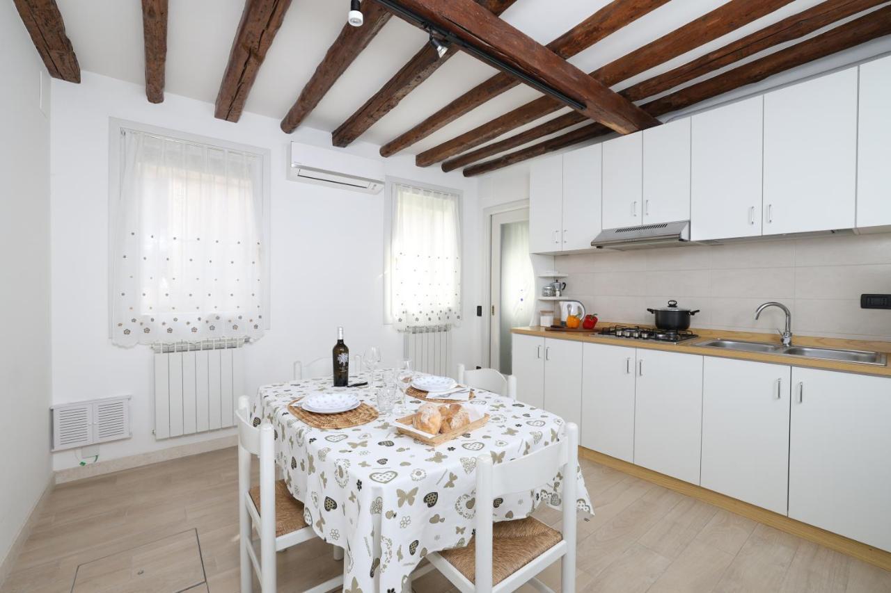 Apartamento Ca Giardini In Biennale By Bricola Venecia